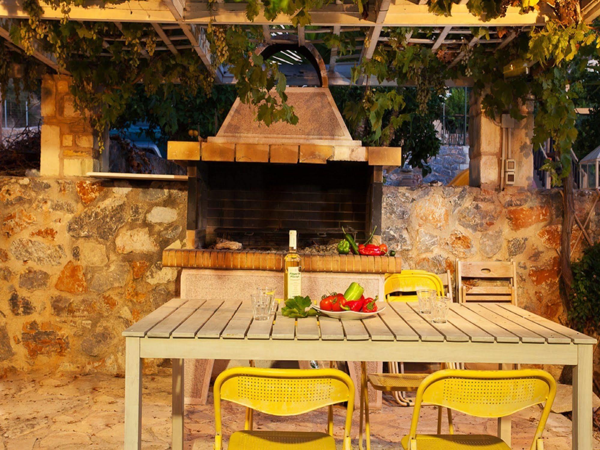 Villa Apollo - Saint George'S Retreat Village Kokkino Chorio ภายนอก รูปภาพ